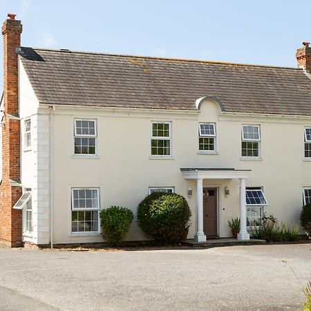 Stunning 6 Bedroom Cottage Near Cornish Coast Bude Zewnętrze zdjęcie