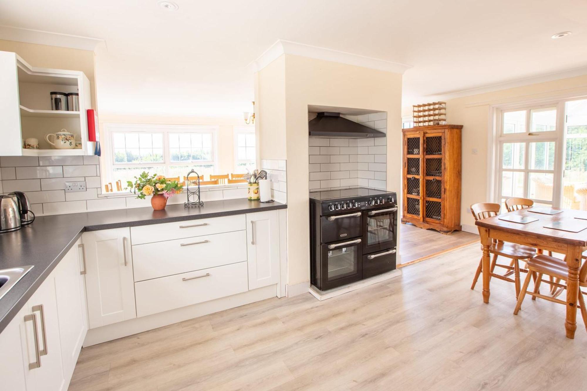 Stunning 6 Bedroom Cottage Near Cornish Coast Bude Zewnętrze zdjęcie