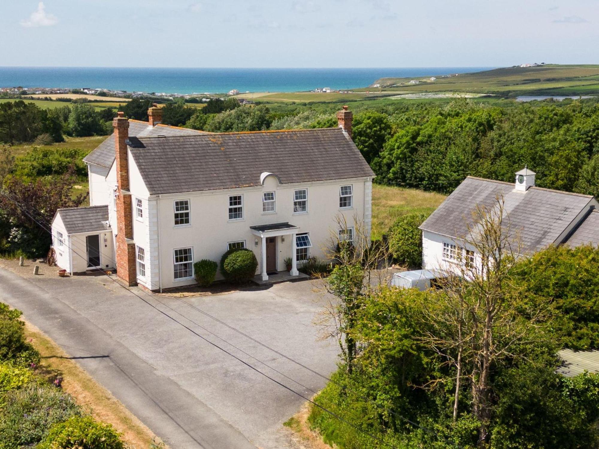 Stunning 6 Bedroom Cottage Near Cornish Coast Bude Zewnętrze zdjęcie